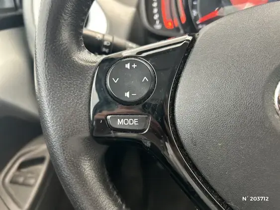 TOYOTA AYGO II - voiture d'occasion - Photo 27