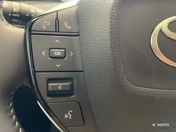TOYOTA C-HR+ ELECTRIQUE II - voiture d'occasion - Photo 30