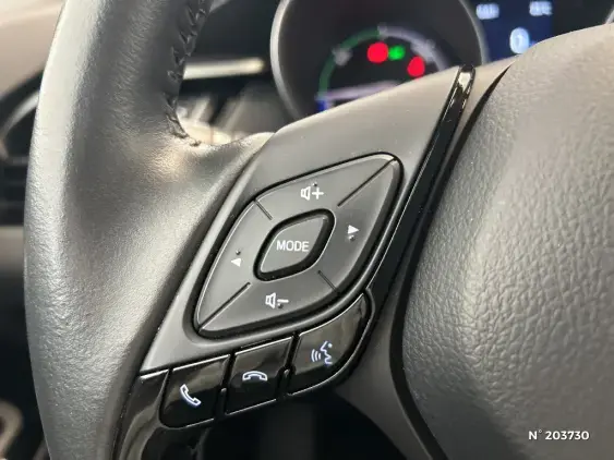 TOYOTA C-HR - voiture d'occasion - Photo 30
