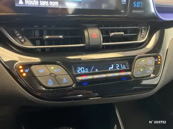 TOYOTA C-HR - voiture d'occasion - Photo 34