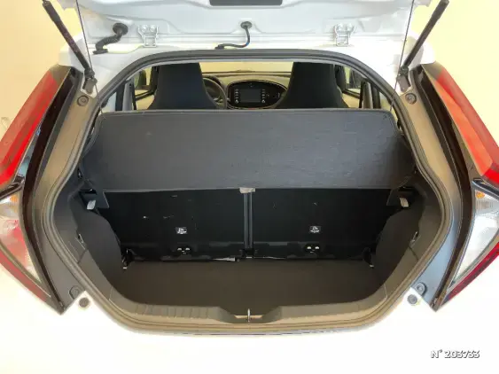 TOYOTA AYGO X - voiture d'occasion - Photo 6