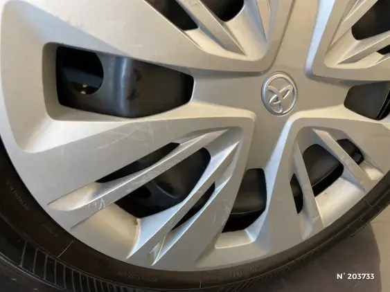 TOYOTA AYGO X - voiture d'occasion - Photo 25
