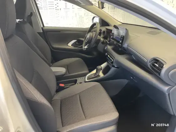 TOYOTA YARIS IV - voiture d'occasion - Photo 10