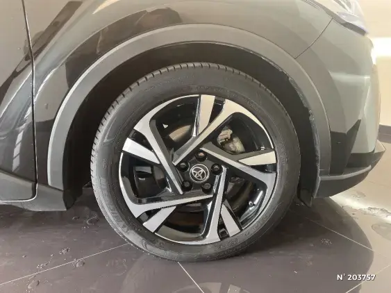 TOYOTA C-HR - voiture d'occasion - Photo 8