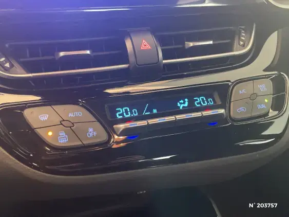 TOYOTA C-HR - voiture d'occasion - Photo 25