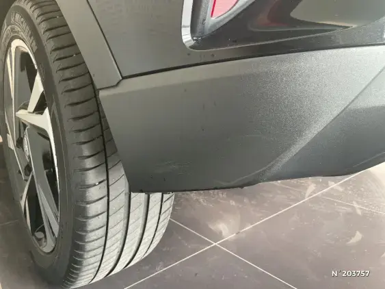 TOYOTA C-HR - voiture d'occasion - Photo 24