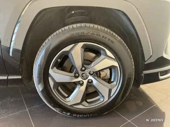 TOYOTA RAV4 V - voiture d'occasion - Photo 8