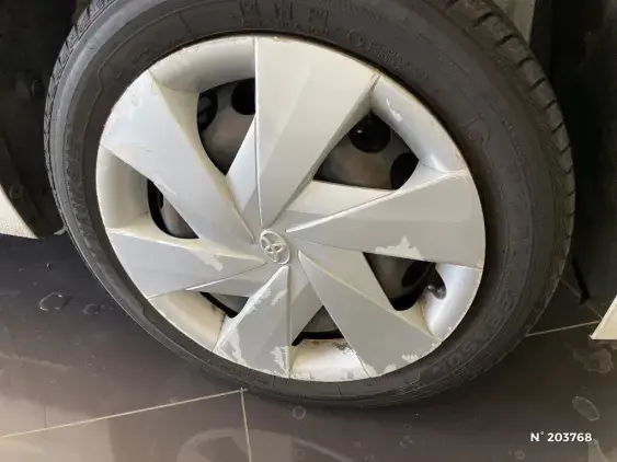 TOYOTA AYGO II - voiture d'occasion - Photo 26
