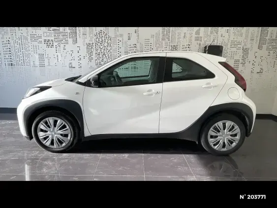 TOYOTA AYGO X - voiture d'occasion - Photo 2
