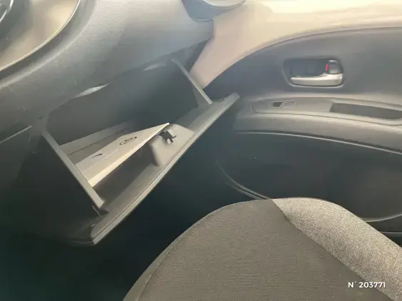TOYOTA AYGO X - voiture d'occasion - Photo 32