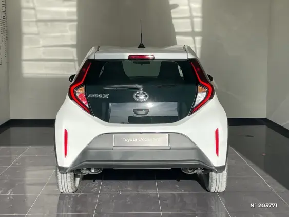 TOYOTA AYGO X - voiture d'occasion - Photo 6