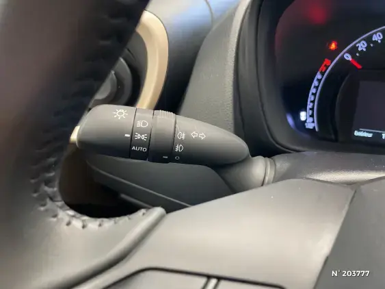 TOYOTA AYGO X - voiture d'occasion - Photo 29