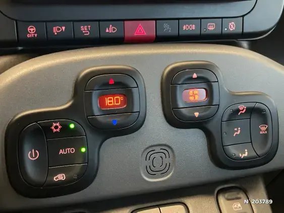 FIAT PANDA III - voiture d'occasion - Photo 26