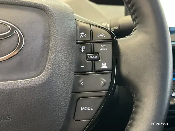 TOYOTA PRIUS V - voiture d'occasion - Photo 15