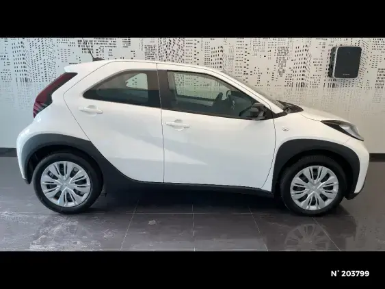 TOYOTA AYGO X - voiture d'occasion - Photo 5