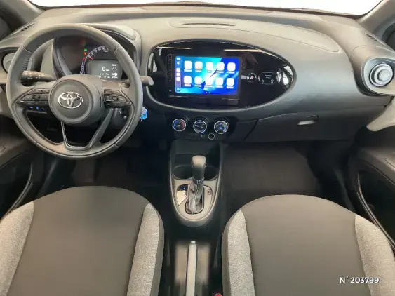 TOYOTA AYGO X - voiture d'occasion - Photo 9