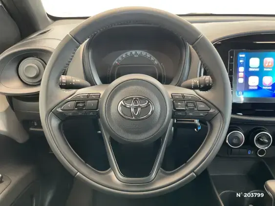 TOYOTA AYGO X - voiture d'occasion - Photo 30