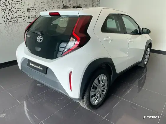TOYOTA AYGO X - voiture d'occasion - Photo 4
