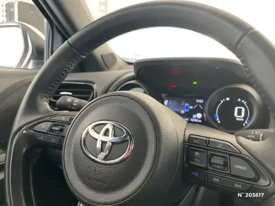 TOYOTA YARIS CROSS I - voiture d'occasion - Photo 32