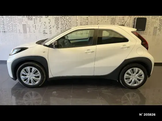 TOYOTA AYGO X - voiture d'occasion - Photo 2