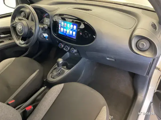 TOYOTA AYGO X - voiture d'occasion - Photo 10