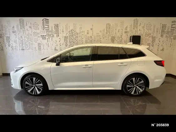 TOYOTA COROLLA TOURING SPT X - voiture d'occasion - Photo 2