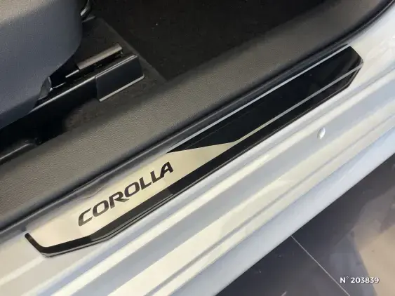 TOYOTA COROLLA TOURING SPT X - voiture d'occasion - Photo 30
