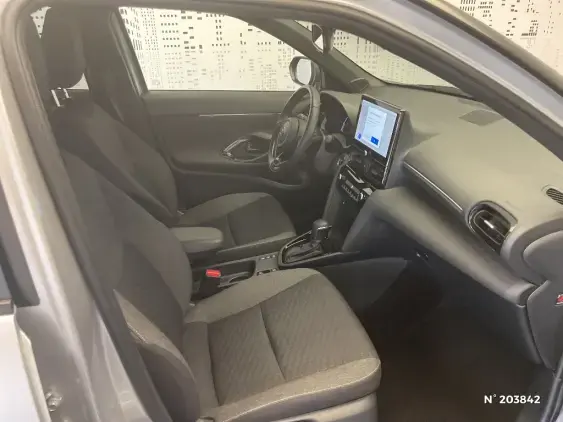 TOYOTA YARIS CROSS I - voiture d'occasion - Photo 10