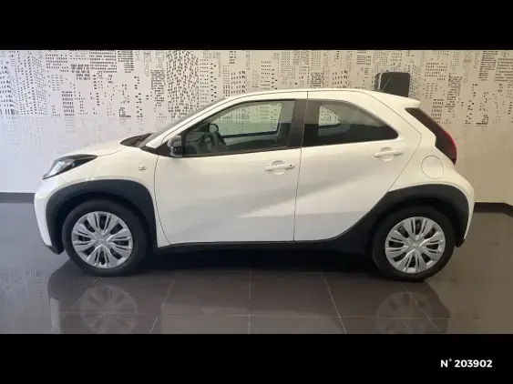 TOYOTA AYGO X - voiture d'occasion - Photo 2