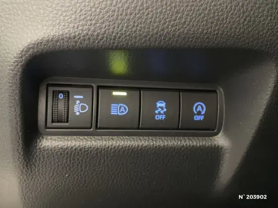 TOYOTA AYGO X - voiture d'occasion - Photo 29