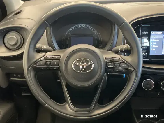TOYOTA AYGO X - voiture d'occasion - Photo 30