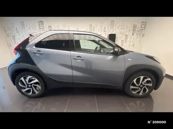 TOYOTA AYGO X - voiture d'occasion - Photo 5