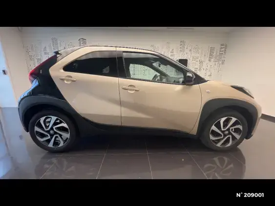 TOYOTA AYGO X - voiture d'occasion - Photo 5