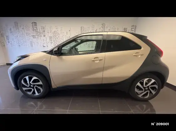 TOYOTA AYGO X - voiture d'occasion - Photo 2