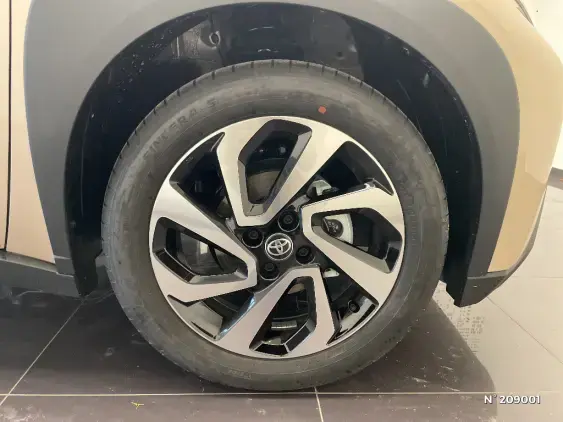 TOYOTA AYGO X - voiture d'occasion - Photo 8