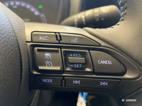 TOYOTA AYGO X - voiture d'occasion - Photo 27