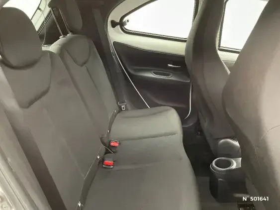 TOYOTA AYGO X - voiture d'occasion - Photo 11