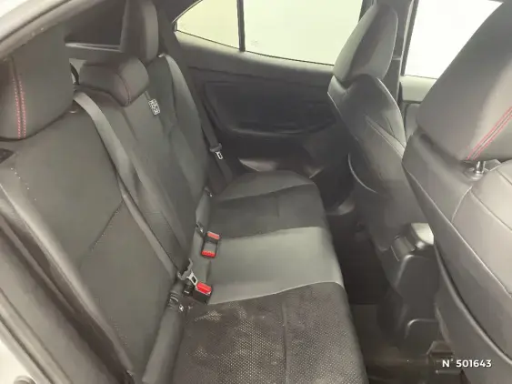 TOYOTA YARIS CROSS I - voiture d'occasion - Photo 9