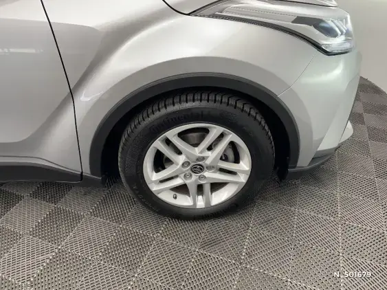 TOYOTA C-HR - voiture d'occasion - Photo 8