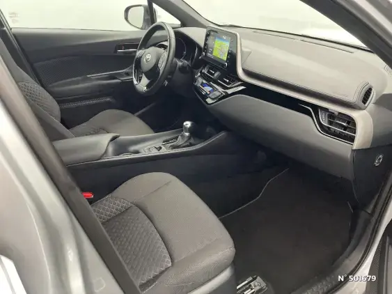 TOYOTA C-HR - voiture d'occasion - Photo 10