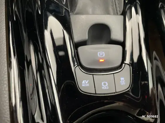 TOYOTA C-HR - voiture d'occasion - Photo 26