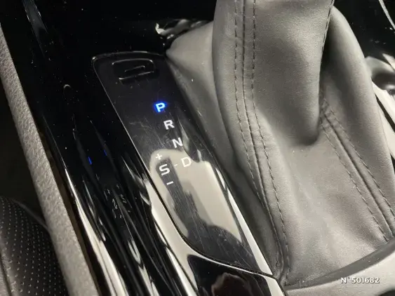 TOYOTA C-HR - voiture d'occasion - Photo 27