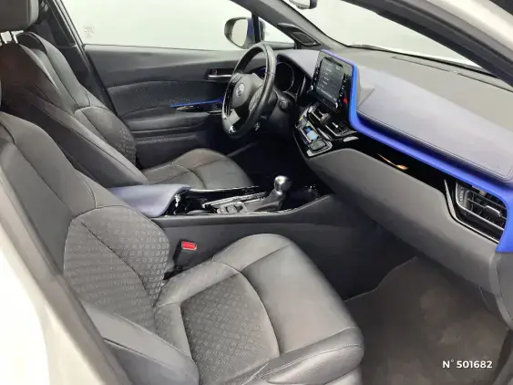 TOYOTA C-HR - voiture d'occasion - Photo 10