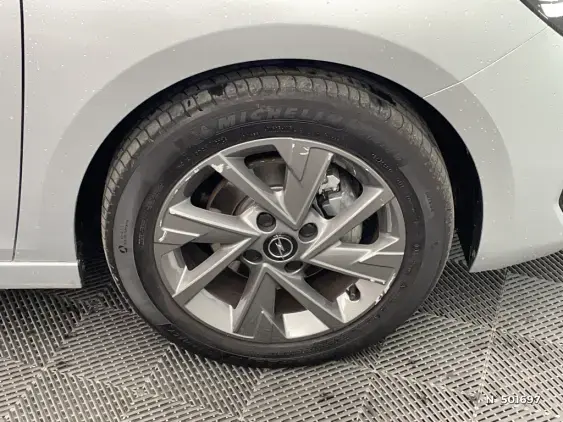 OPEL CORSA F - voiture d'occasion - Photo 8