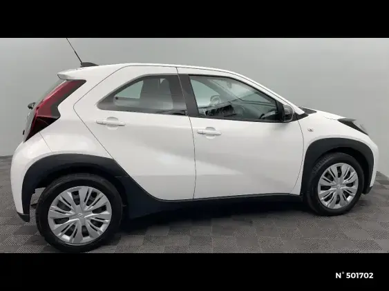TOYOTA AYGO X - voiture d'occasion - Photo 5