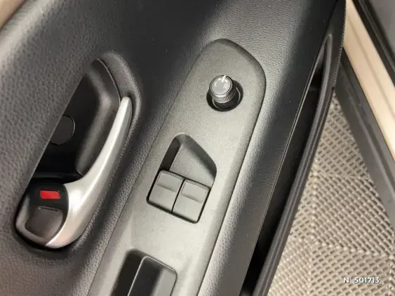 TOYOTA AYGO X - voiture d'occasion - Photo 27