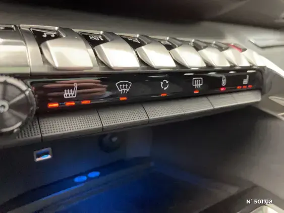 PEUGEOT 3008 II - voiture d'occasion - Photo 27