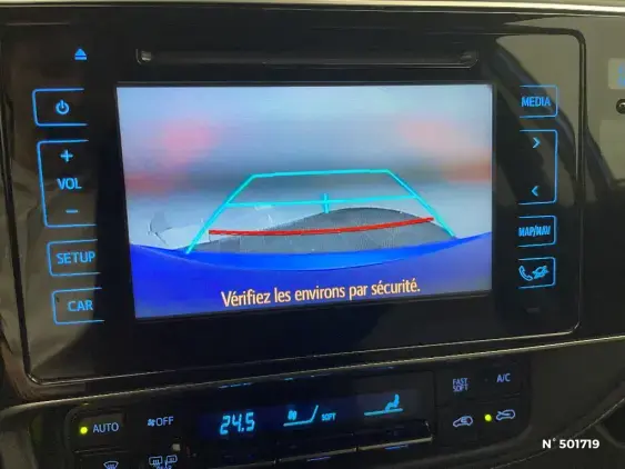 TOYOTA AURIS II - voiture d'occasion - Photo 14