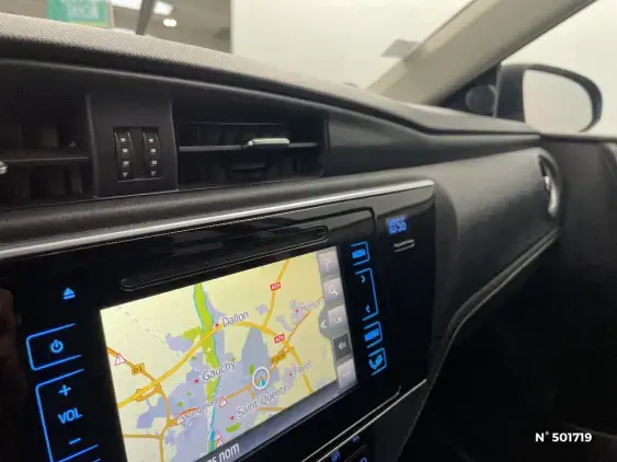 TOYOTA AURIS II - voiture d'occasion - Photo 28