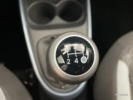 TOYOTA AYGO X - voiture d'occasion - Photo 26